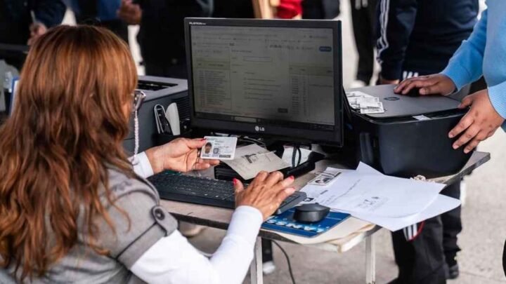 Móvil de Licencias