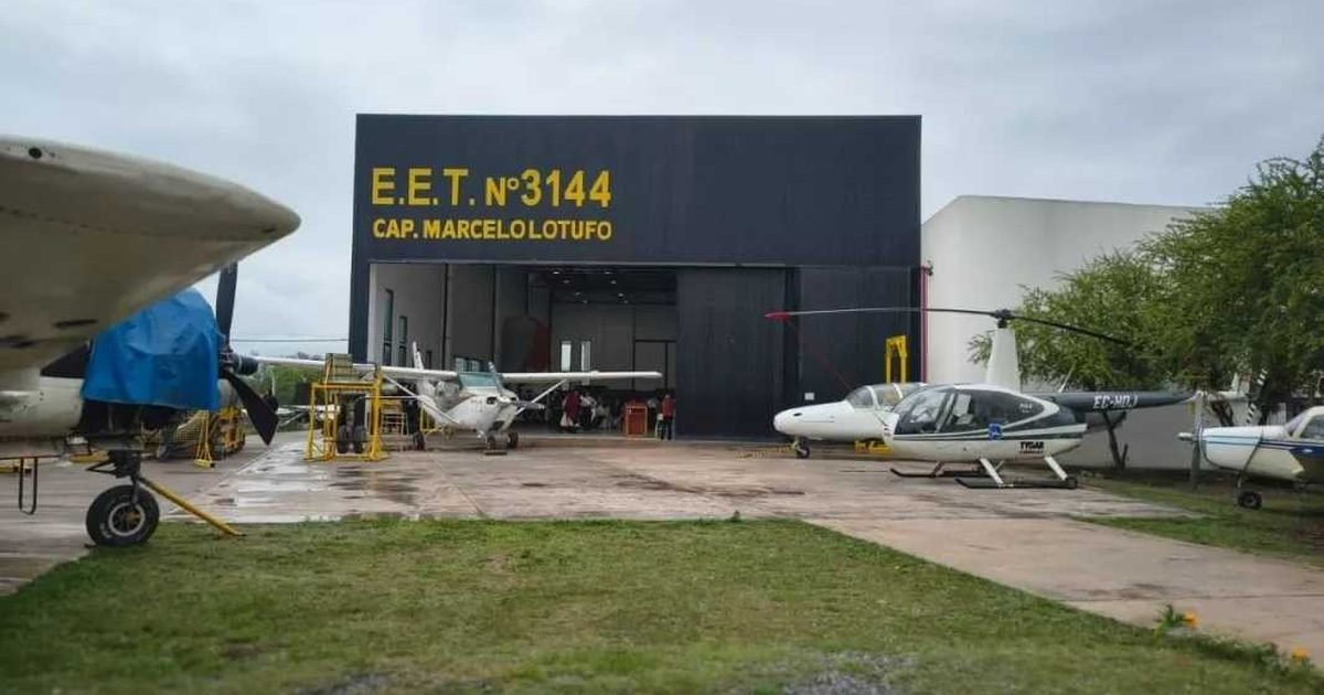 Escuela Aeronáutica Lotufo