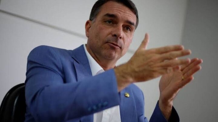 Brasil: Bolsonaro celebra su ventaja en la primera vuelta y sentencia el fin de la era del Partido de los Trabajadores