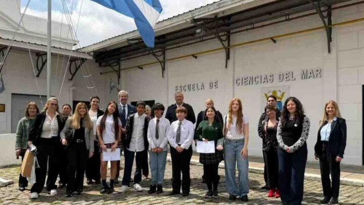 alumnos salteños