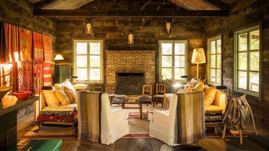 El refugio de Von Plessen en la Patagonia: así es la cabaña rústica en San Martín