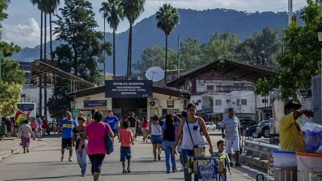 bloqueo Salvador Mazza Caos frontera bagayeros bloquean puente