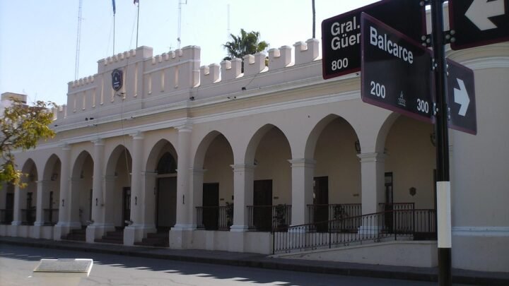 Continúa el retiro de efectivos en la Policía de Salta: otros 25 pasaron a retiro voluntario