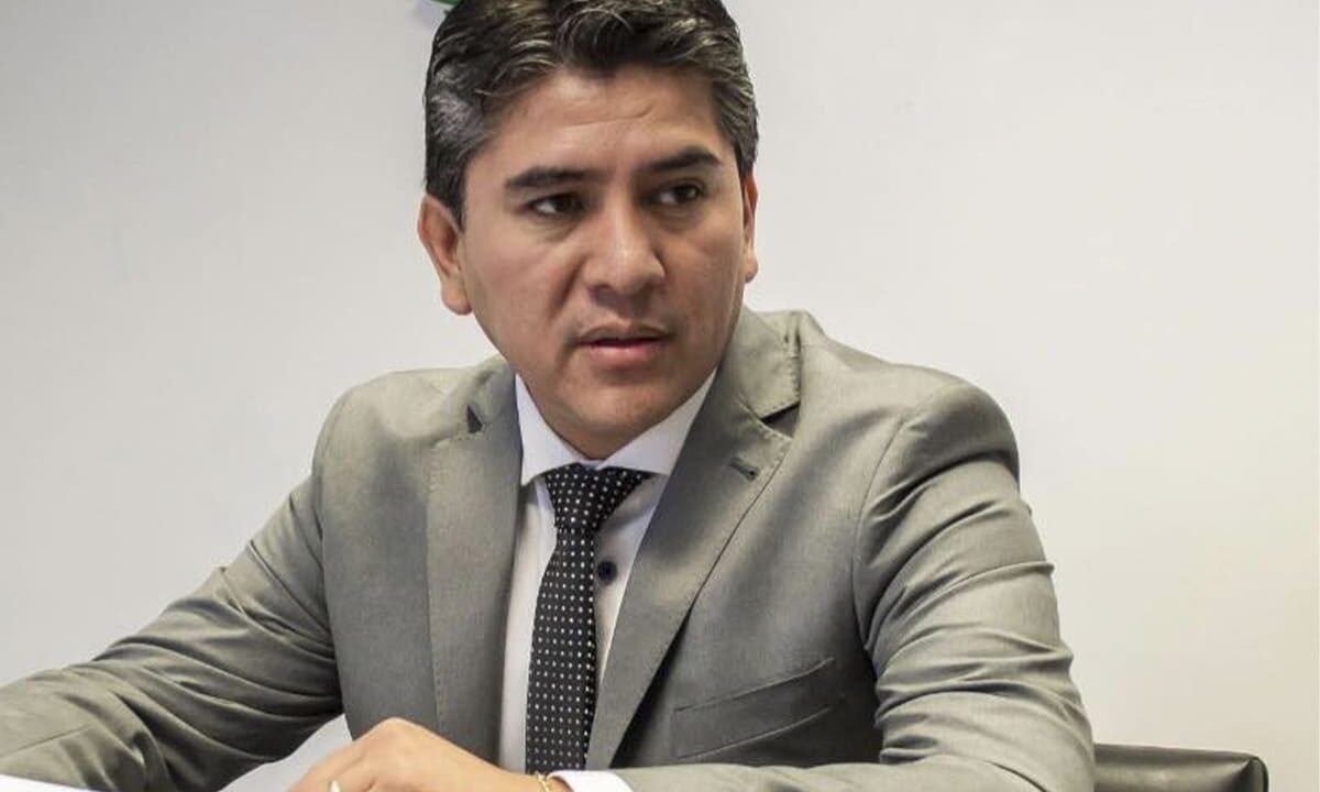 Exsecretario de Seguridad denunció que le robaron $3 millones y dispositivos electrónicos en Salta