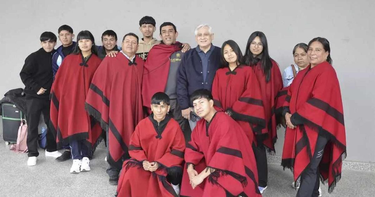 estudiantes de Guachipas