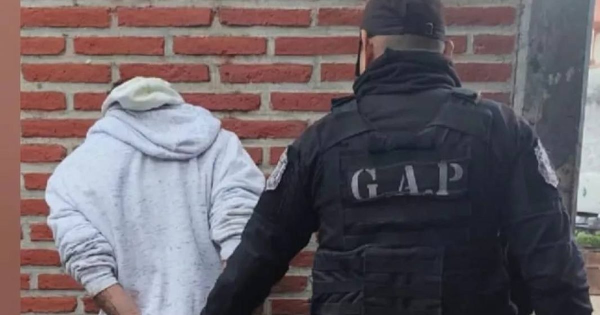 detenidos en Orán