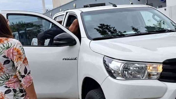 "Me apuntó a mí y a mi cuñado": el relato de una mujer sobre el hombre armado en la YPF de avenida Bolivia