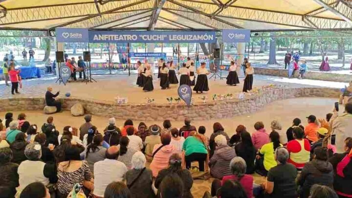 Mes del Adulto Mayor