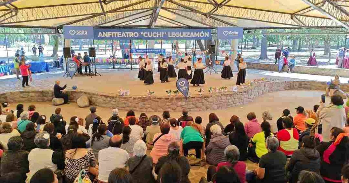 Mes del Adulto Mayor