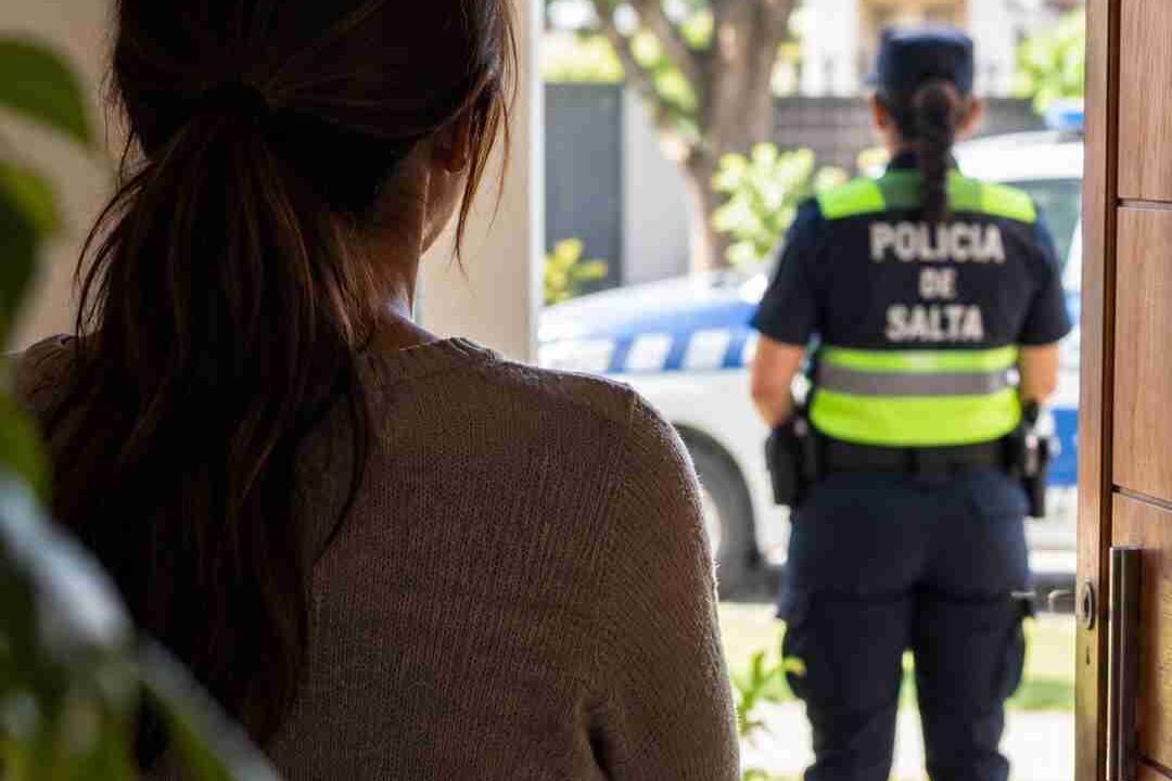 Terror en Cerrillos: condenaron a un violento que no dejaba de acosar a su expareja y le pusieron custodia policial