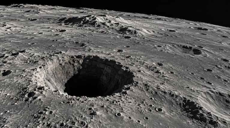 Descubrieron un enorme agujero en la Luna: ¿es la entrada a una cavidad subterránea?