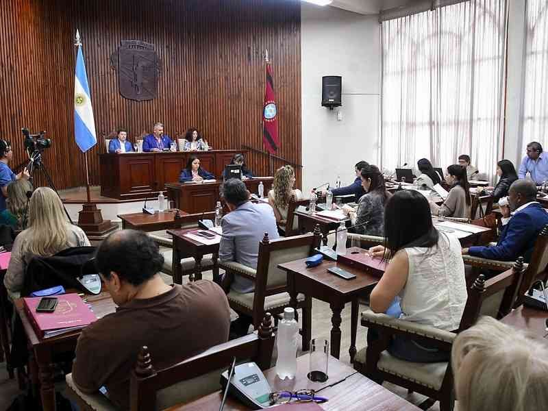 Sesión de máxima tensión en el Concejo Deliberante: cruces feroces y fuertes críticas al Gobierno