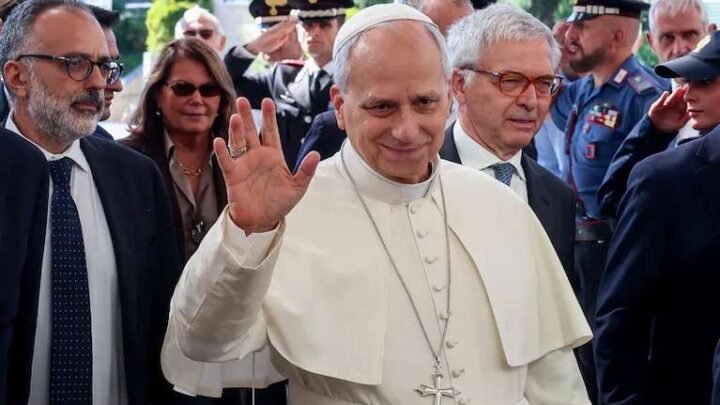 El Papa León ingresó al Policlínico Gemelli en Roma para ser operado de un nódulo pulmonar