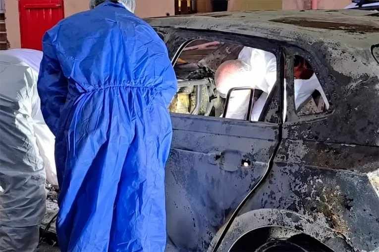 cuerpo calcinado Posadas Conmoción investigan si hallado auto