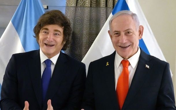 Escándalo diplomático: la Embajada de Israel desmintió a Javier Milei por un supuesto apoyo a la soberanía de las Islas