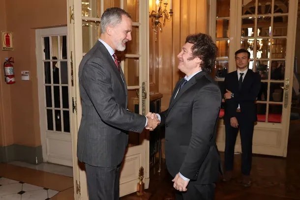 Escándalo diplomático en España: la Casa Real rechazó un encuentro entre Javier Milei y Felipe