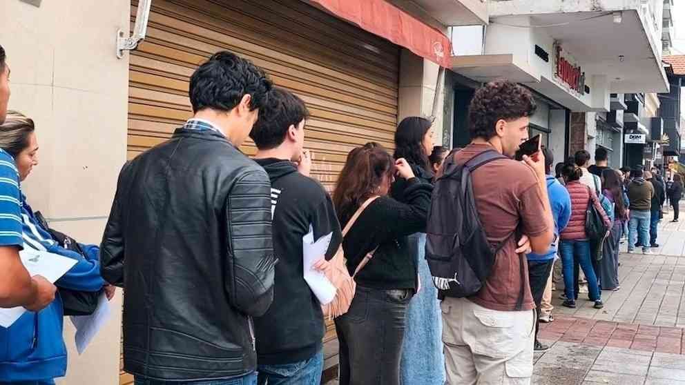 Crisis laboral: la desocupación desplazó a la inflación como la mayor preocupación de los argentinos