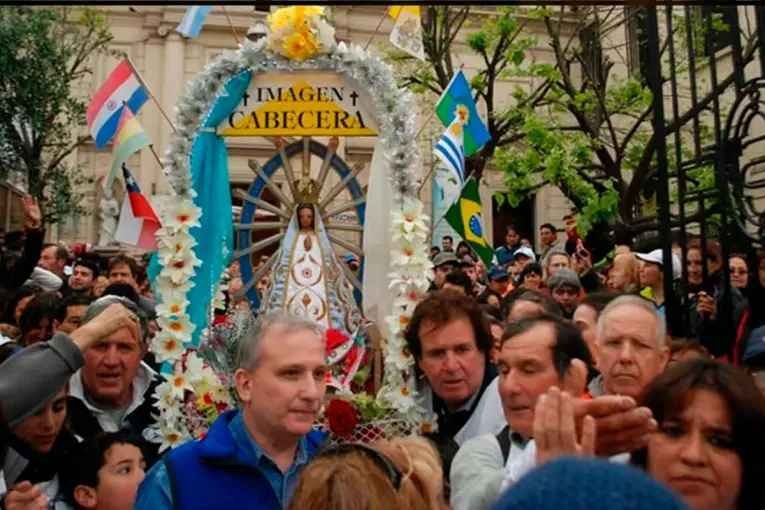 Peregrinación Juvenil a Luján: un llamado urgente a la unidad y al respeto por el prójimo