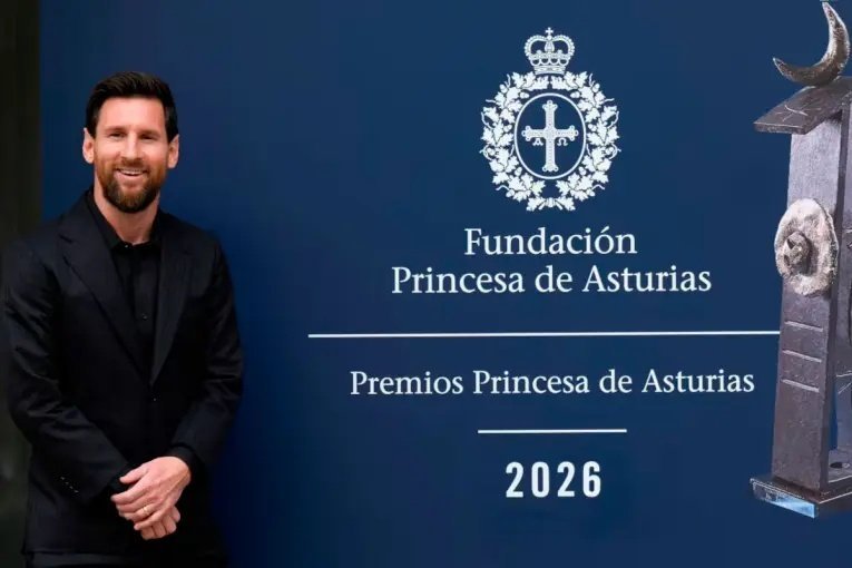 Lionel Messi llegó a España para recibir el Premio Princesa y recordó a su padre: “Estaba muy ilusionado”