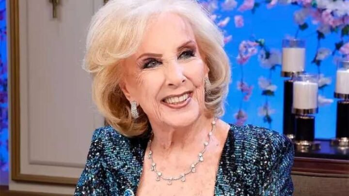 Mirtha Legrand recibió el alta médica y continúa su recuperación en casa