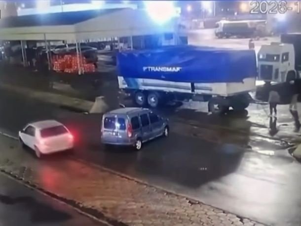Tragedia en el Mercado Central de Buenos Aires: una mujer murió arrollada por un acoplado