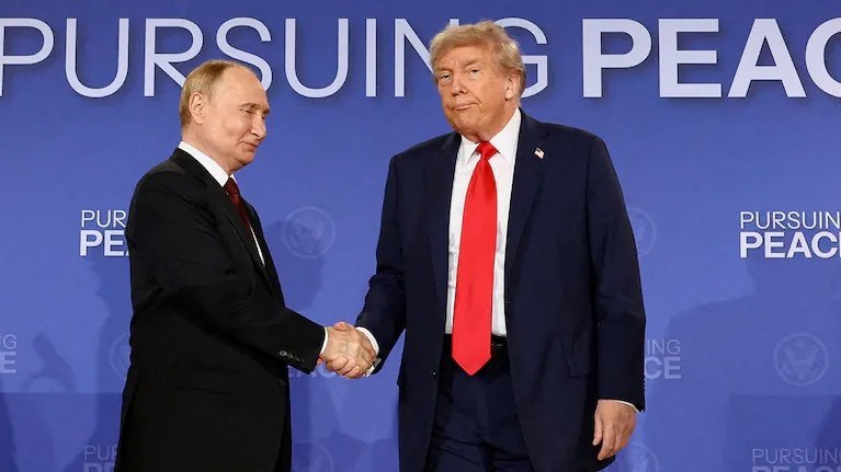 Donald Trump dialogará con Vladimir Putin por la sospecha de un caso de peste en Rusia